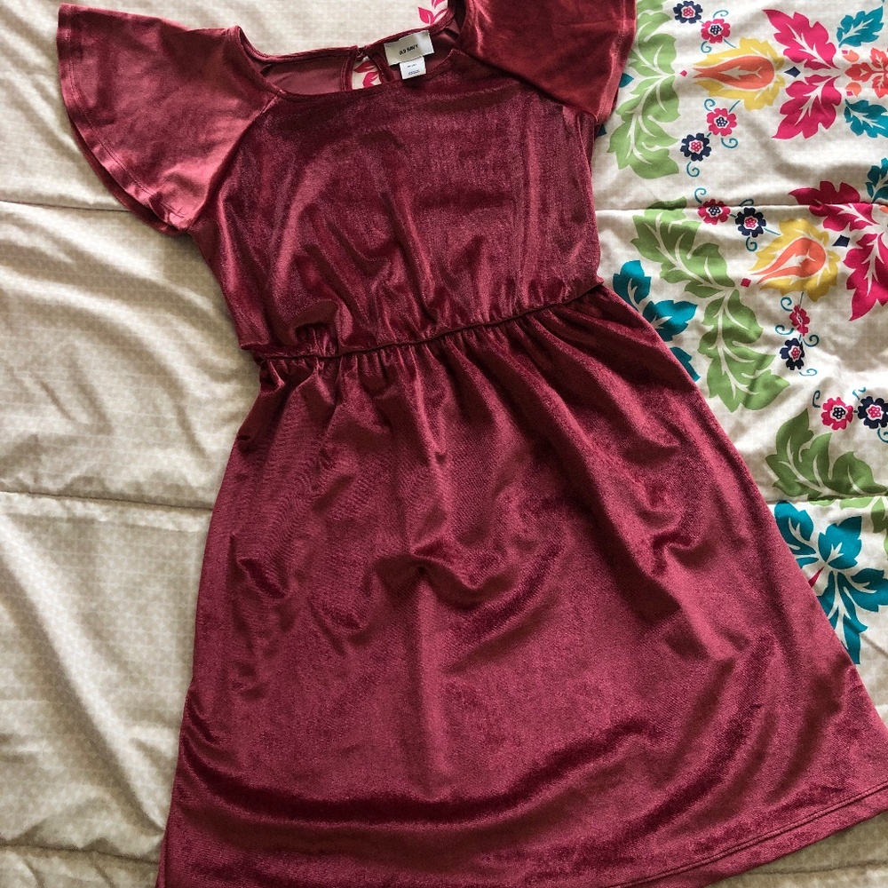Old navy velvet girl dress